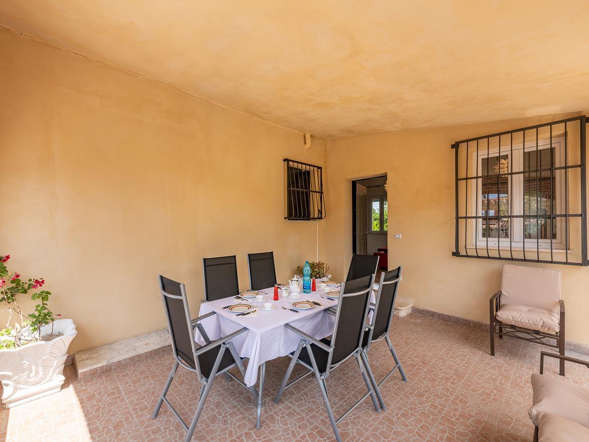 Casa Lupa Magnifica Con Giardino Βίλα Quartu SantʼElena Εξωτερικό φωτογραφία